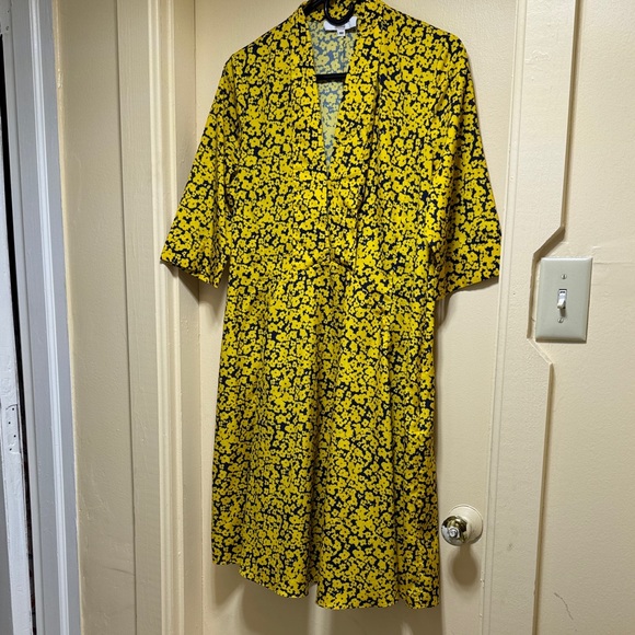 Derek Lam Vibrant Yellow and Black Patterned Midi Dress - Picture 1 of 16